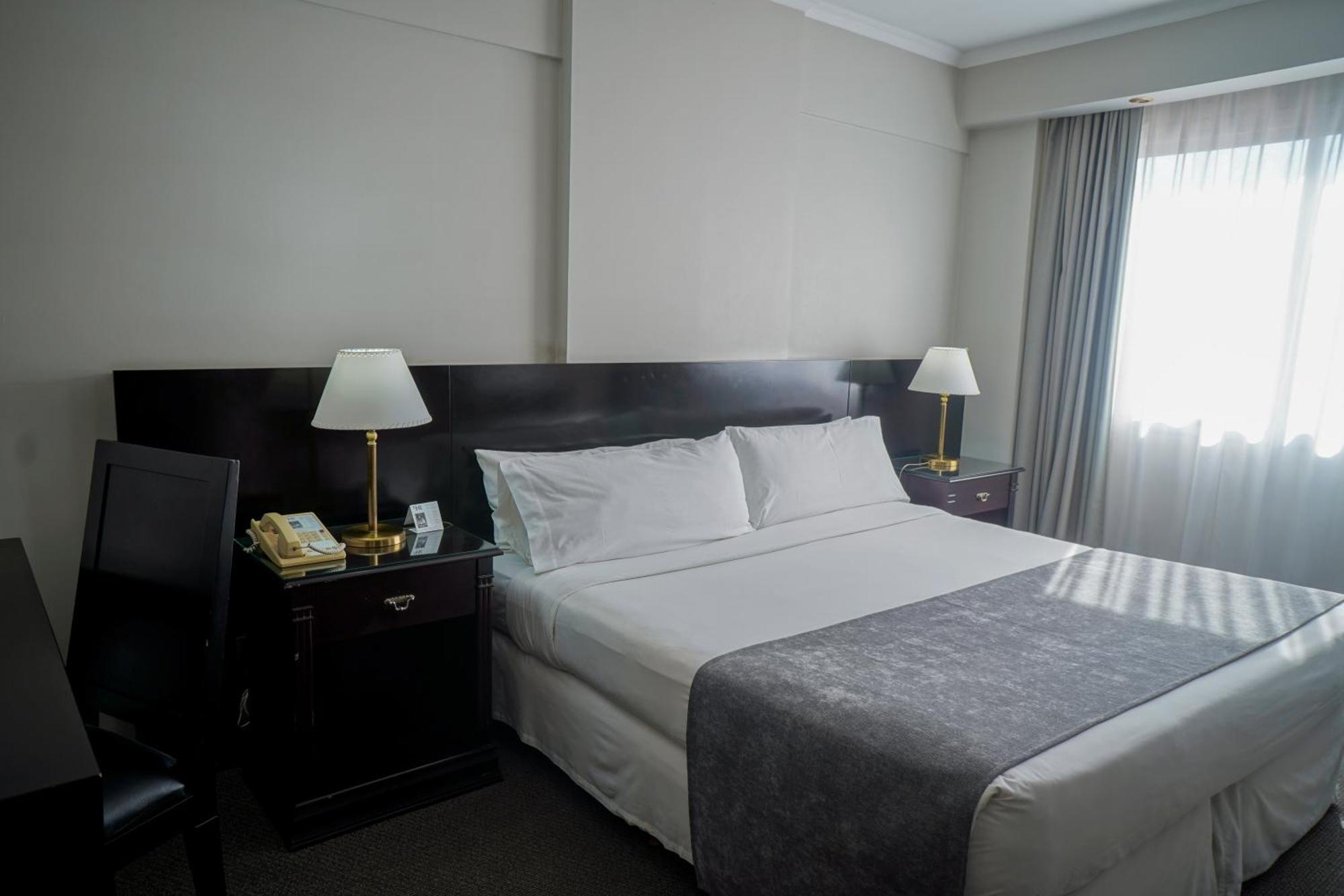 Plaza Real Suites Hotel Росарио Экстерьер фото